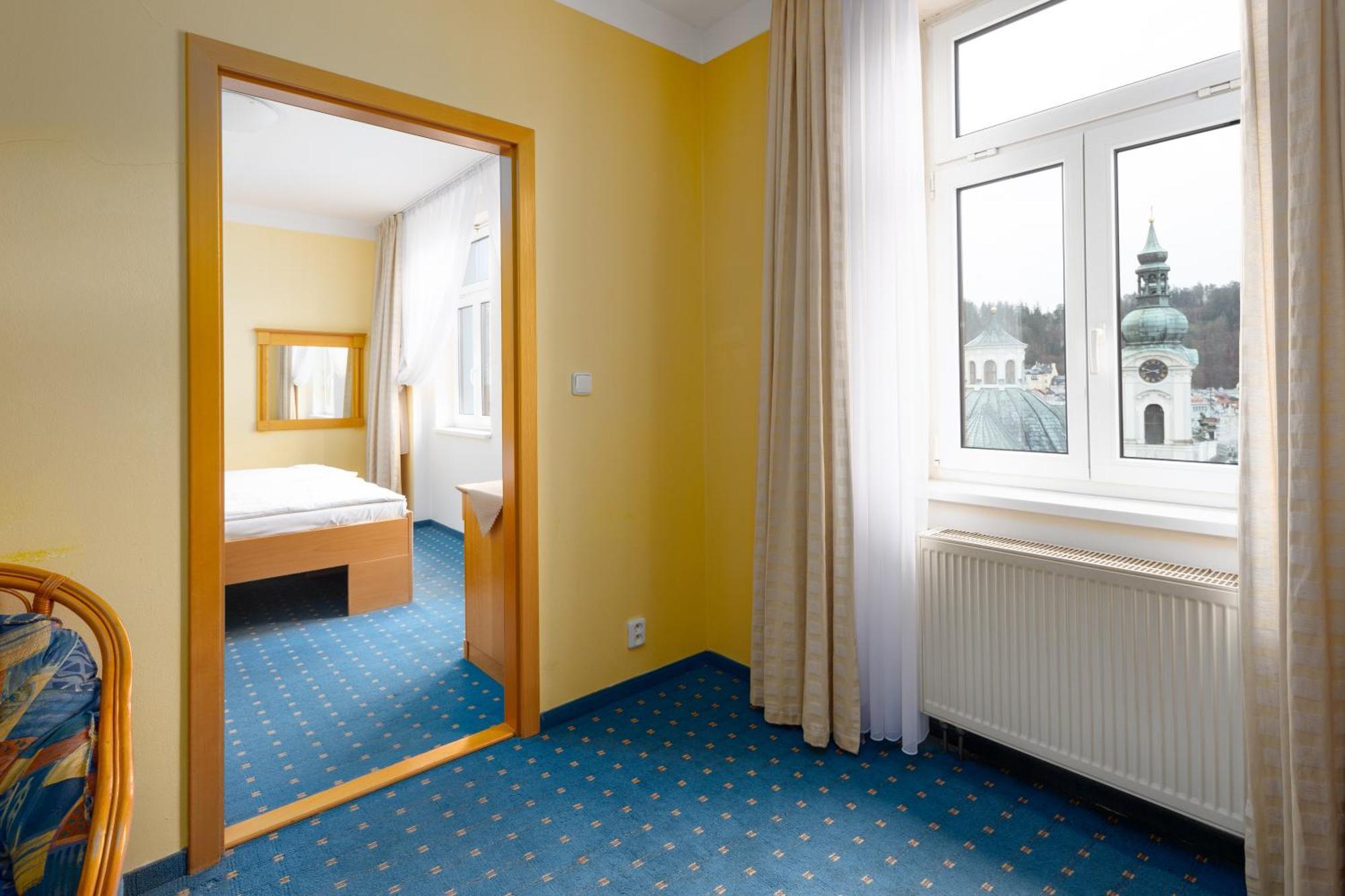 Wellness Hotel Jean De Carro Karlovy Vary Exterior photo